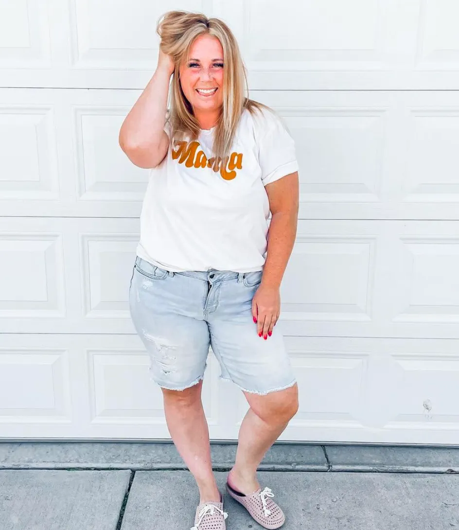 Mama (Retro) - Unisex Tee